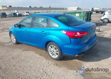 2015 Ford Focus Se z USA, uszkodzony, nr VIN 1FADP3F25FL287713